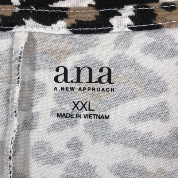 a.n.a Top Blouse Tee Animal Print NWT XXL - Picture 11 of 14
